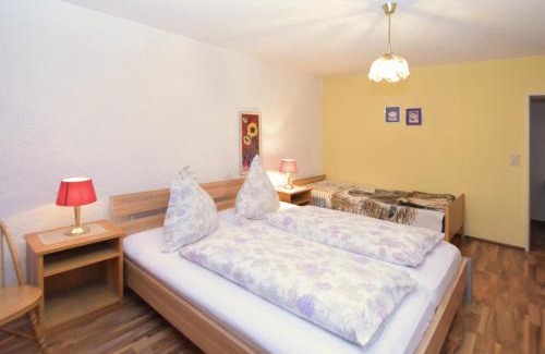 Roehrnbach Apartment | Welcoming Chalet near Forest in Rohrnbach