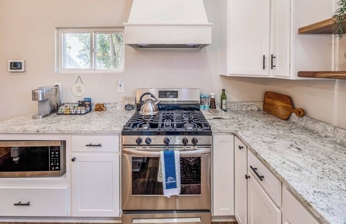 Dunean House | Welcoming cottage in charming Greenville, just minutes from Downtown.