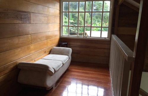 Quito Cottage | Welcoming cottage with WiFi in charming Mindo