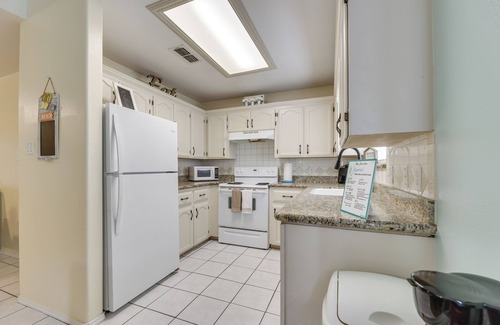 Edinburg Apartment | Welcoming Edinburg Apartment - Pet Friendly!