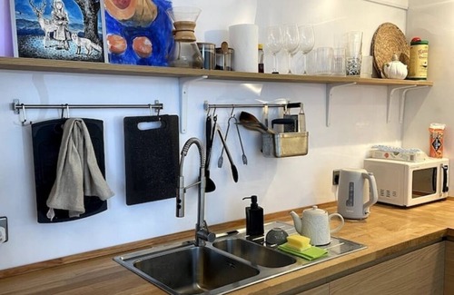 Finsbury Park Apartment | Welcoming getaway New Flat, Holloway Road