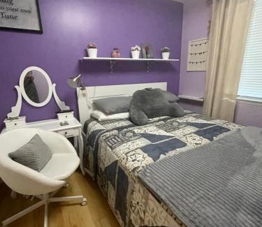 Glen Abbey House | Welcoming homestay with relaxing private room