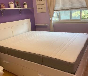 Glen Abbey House | Welcoming homestay with relaxing private room