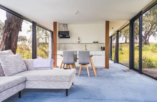 Foros de Vale de Figueira House | Welcoming house with pool in Montemor-o-Novo, lake view