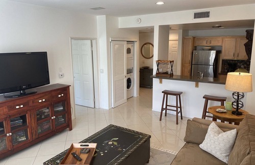 Playa Vista Condo | Welcoming one-bedroom nestled within the master-planned community of Playa Vista