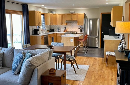 Ithaca House | Welcoming retreat close to Cornell, Ithaca College, and Cayuga Lake