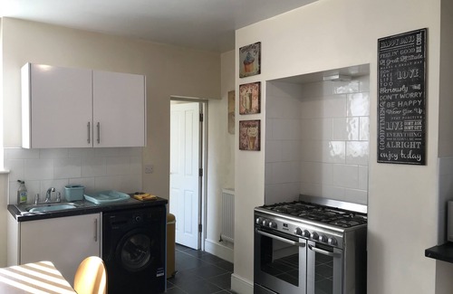 St Helens House | Welcoming spacious 2-bedroom house in St Helens