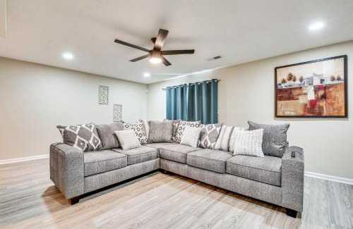 Smyrna House | Welcoming Townhome half Mi to Downtown Smyrna