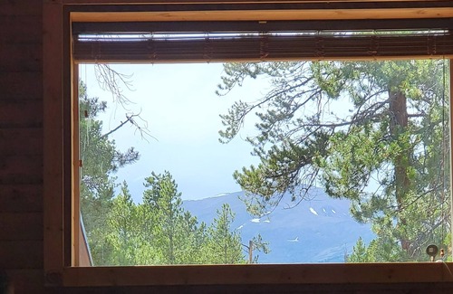 Twin Lakes House | Well Appointed Cabin On Wooded Acre,close To Lakes And Trails Handicap Accessibl