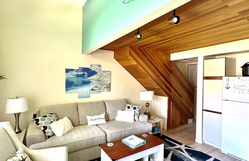 Quincy Condo | Well Appointed Oasis in the Sun! ☀️⚓️🏖 Pool, Beach, Boat Launch, Gorge, Wineries