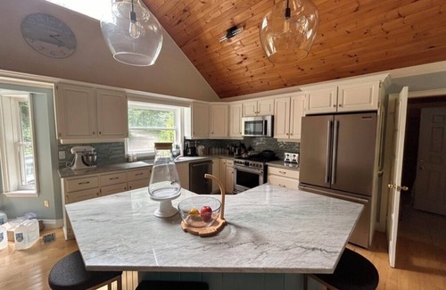 Dysart et al Cottage | Well appointed retreat on Haliburton's most pristine lake.