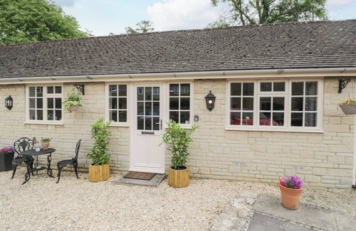 Crudwell Cottage | Well Cottage