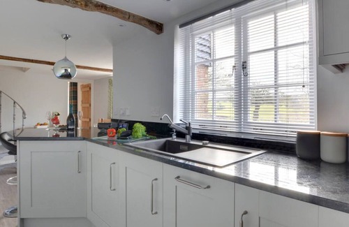 Denton House | Well Cottage in Canterbury