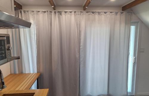 Saint-Hubert Apartment | Well Equipped Studio FOR NON-SMOKING GUESTS ONLY CITQ ЗO9467
