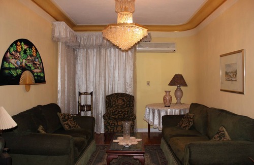 As-Sayidah Zaynab Apartment | Well Furnishd Luxury Flat city center