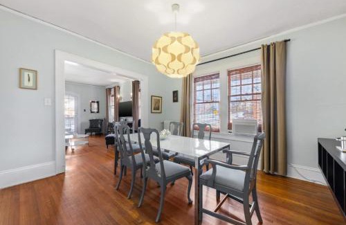 Charlotte House | Well Located 1 BR in Elizabeth with Covered Porch