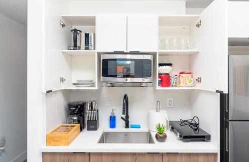 East Little Havana Apartment | Well Located 1BR with King Bed, Laundry and Parking Option Near Brickell and Marlins Park