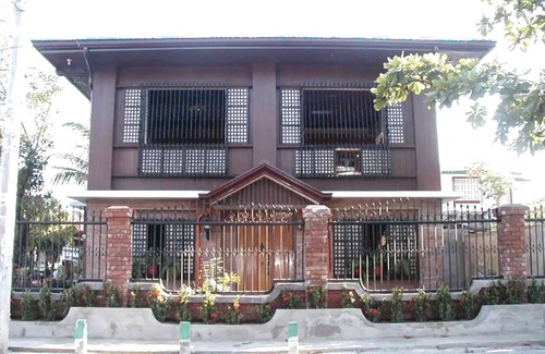 Badoc House | Well-preserved ancestral home at the heart of Badoc poblacion