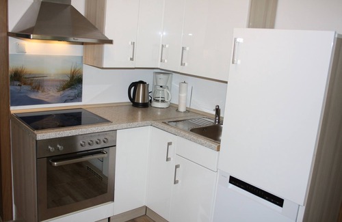 Oberhausen Apartment | Wellness apartment no. 2 with infrared sauna - wallbox - Netflix - WLAN