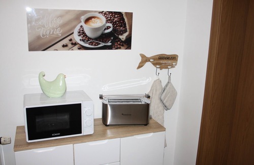 Oberhausen Apartment | Wellness apartment no. 2 with infrared sauna - wallbox - Netflix - WLAN