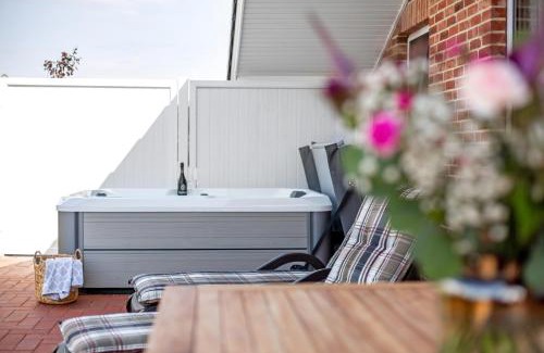 Bojendorf House | Wellness- Doppelhaushälfte "Meer" eingezäunt 130m