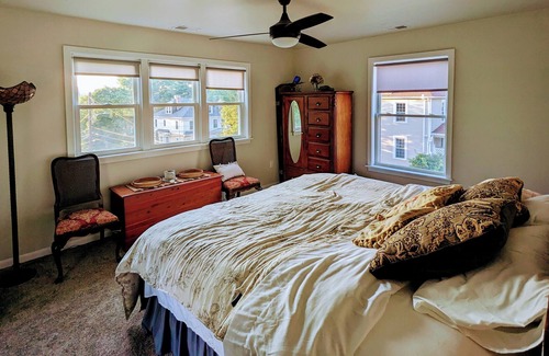 Greensburg House | Wellness retreat w/yoga studio. Off 5-star trail and 10-minute walk to downtown