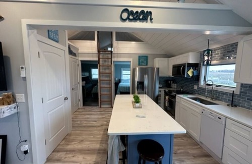Ogunquit - Wells Cottage | Wells Beach Maine Pet Friendly Beach house for rent