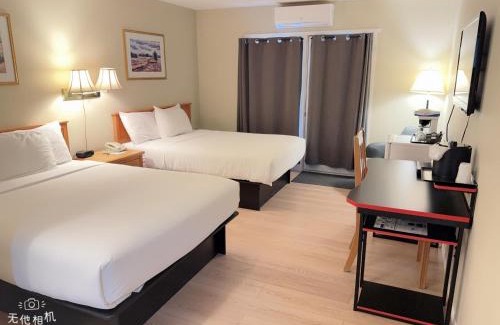 Clearwater Hotel | Wells Gray Inn