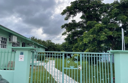 Nassau Apartment | Wells Property