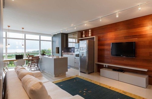 Governador Celso Ramos Apartment | Welsh Island Apt 102 - At the sound of the sea