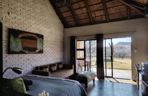 Theunissen Cabin | Weltevreden Game Lodge