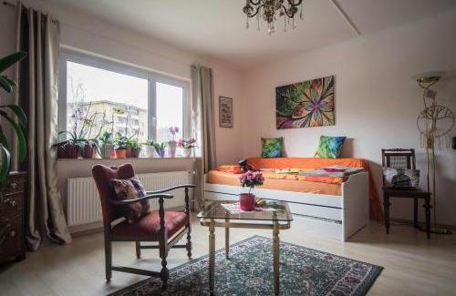 Wedding House | Weltoffenes privates Gästezimmer bei LGBTQ freundlichen Gastgeber der mit in der Wohnung lebt