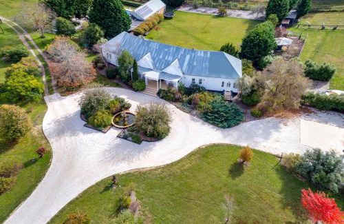 Medway House | Wembley House, Southern Highlands