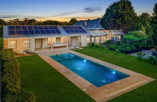Medway House | Wembley House, Southern Highlands