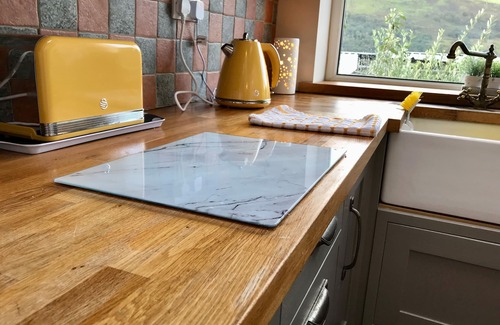 Caernarfon Cottage | Wenallt