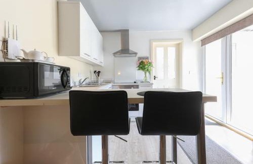 Carleton House | Wend Gardens Annx Carleton Skipton Pet friendly