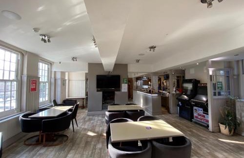 High Wycombe Hotel | Wendover Arms Hotel