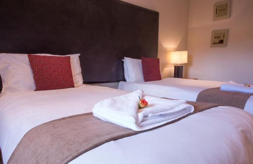 Holestone Moor House | Wensley Cottage - Darwin Lake Holiday Village