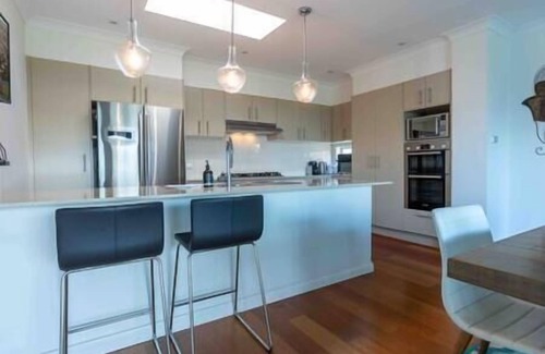 Werri Beach House | Werri Big for 4 (Four)