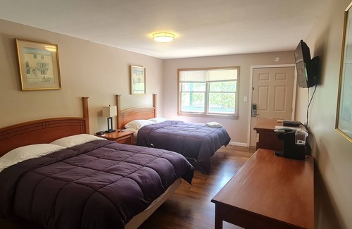 East Stroudsburg Hotel | Werry'S Cottages Motel & Pub By OYO East Stroudsburg Poconos