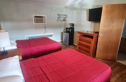 East Stroudsburg Hotel | Werry'S Cottages Motel & Pub By OYO East Stroudsburg Poconos
