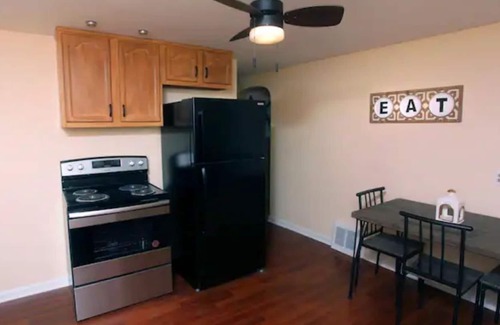 Canton House | Wertz Ave by the Hall of Fame