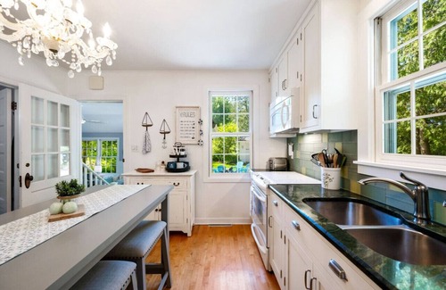 Ephraim Apartment | Wes`s Landing- Downtown Ephraim