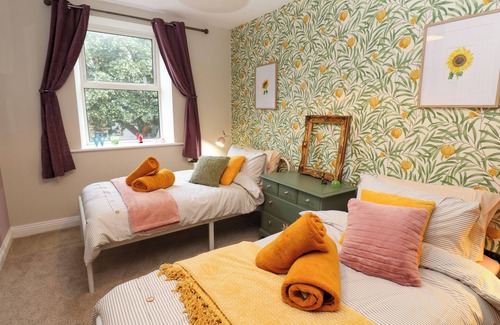 Wolsingham House | WESLEY HOUSE, pet friendly, character holiday cottage in Wolsingham