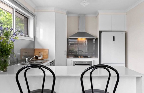 Geelong West House | West Addis I Longer Stays Welcome