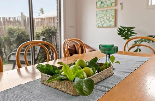 Geelong West House | West Addis I Longer Stays Welcome