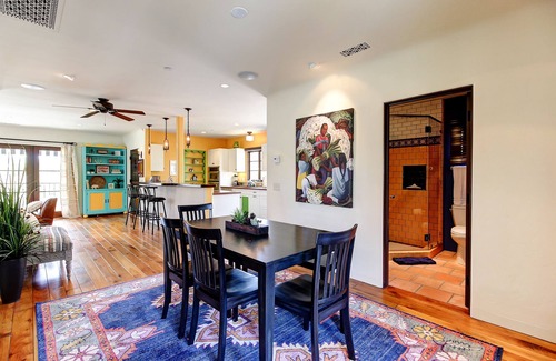 West Beach Villa | West Beach Villa 6 - High end design/construction - Walk to pier, State St., Funk Zone, beach!