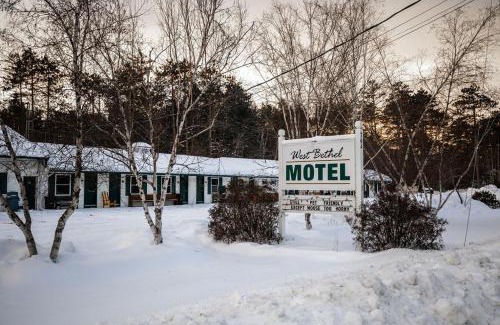 Bethel Hotel | West Bethel Motel