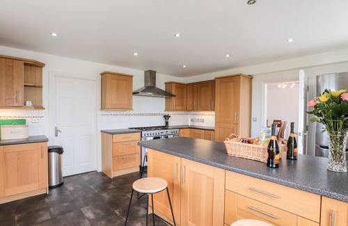 Wigton Cottage | WEST BORDER FARM, pet friendly, with hot tub in Abbeytown