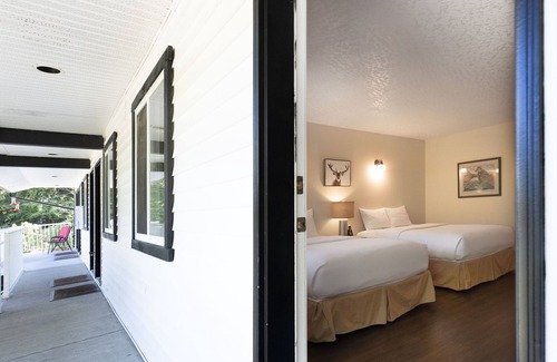 Port Renfrew Cabin | West Coast Trail Lodge